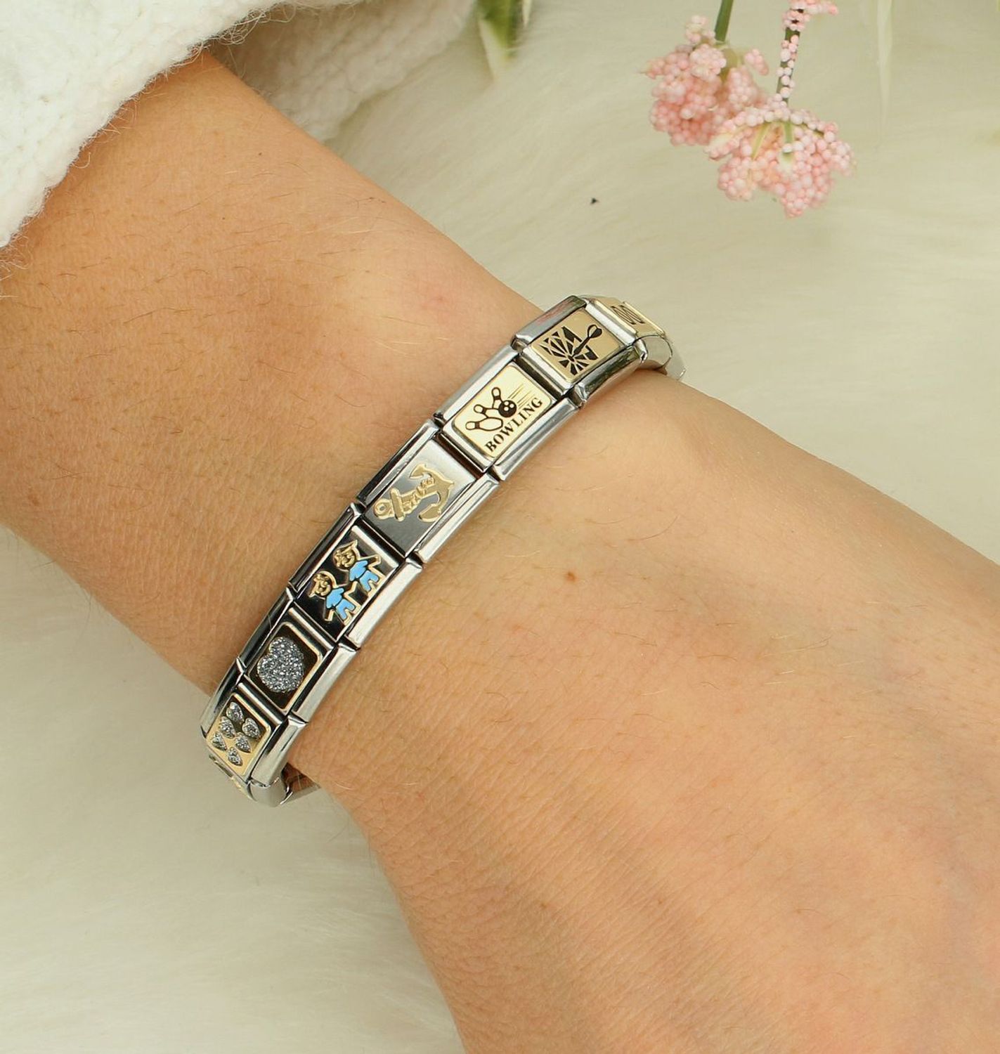 Charms Nomination Link 18K zawieszka charms Złota płytka Szampan i klieliszki 03016661 to element do bransoletki komponowanej Nomination Italy pokryty najwyższej jakości złotem 18 karatowym.jpg